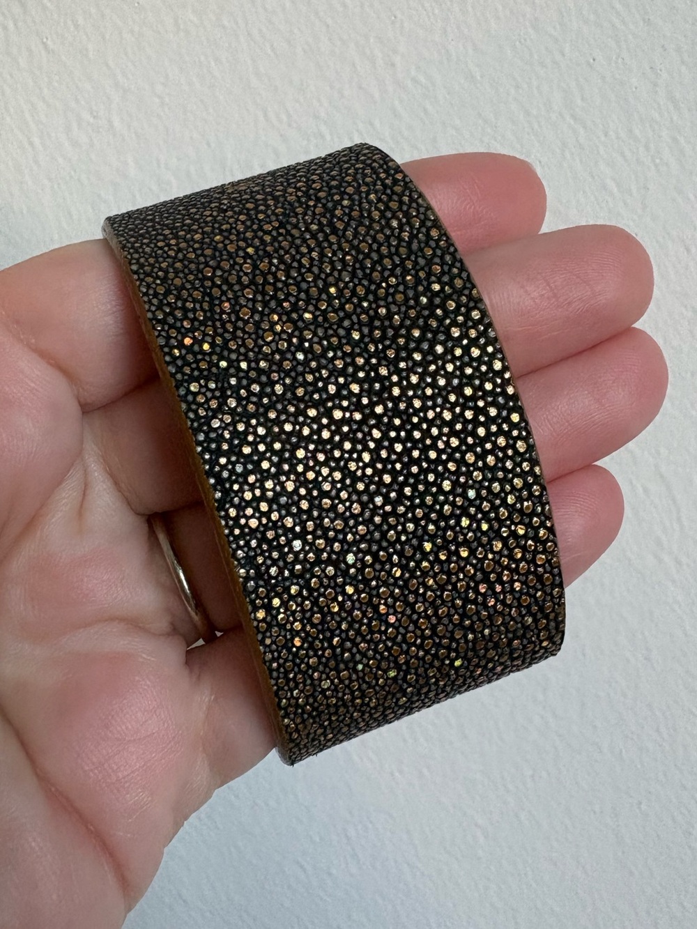 Leighelena Stingray Leather Jigsaw Cuff Bracelet Gold-Black-Brown